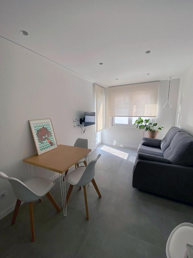 Apartamentos Angelito Playa America A Nigrán Kültér fotó
